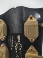 Headstock.png