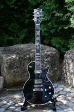 85 Gibson Les Paul Artisan 25.jpg