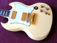 Gibson SG White 246.JPG