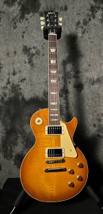 M2M 1958 LP Gloss Lemon Burst 821032 - Front.jpg